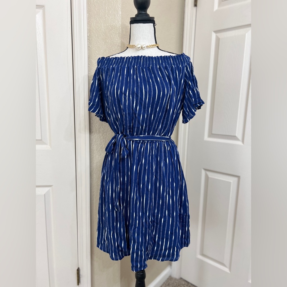 Charles Henry blue and white midi dress size L